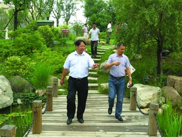 2014年:物业服务年2015年:质量提升年