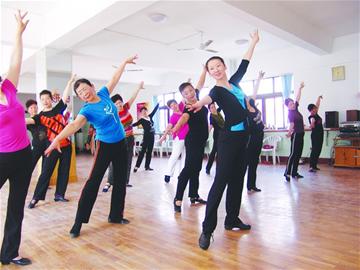 四方文化馆免费教舞蹈