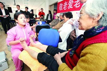 查发现时间和金钱绊住回家的脚步 多数单位的