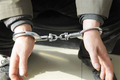 对涉民案件展开冬暖行动 26名老赖被拘传 执