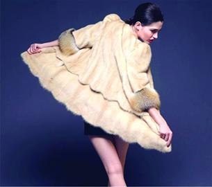 柏姿裘皮城 全民皮草节强势来袭