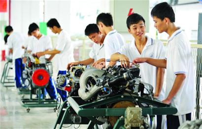 构建现代职教体系加快科学发展步伐