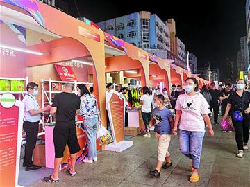 台东步行街"靓"了,外贸市集"火"了